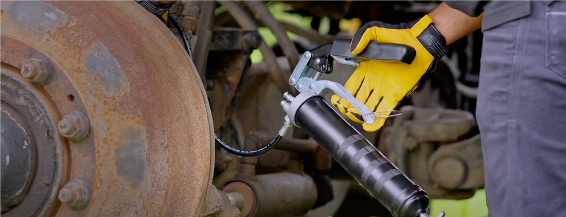 A Guide to Grease for Industrial Applications