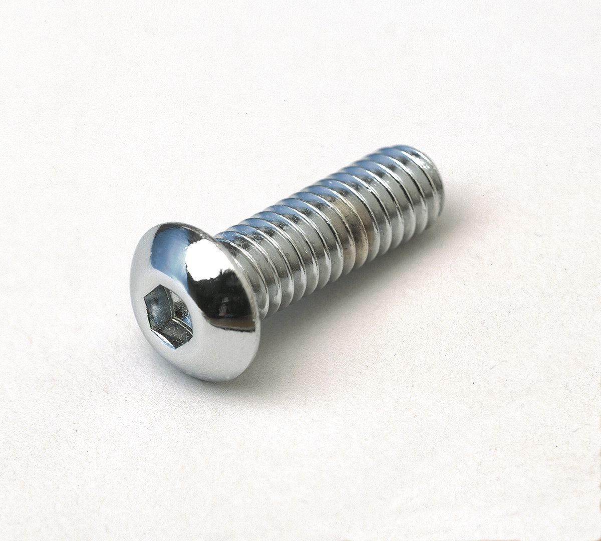 Newport Fasteners 3/4-16 Socket Head Cap Screw, Black Oxide Alloy Steel, 7 in Length, 10 PK 396561-10 Newport Fasteners 3/4-16 Socket Head Cap Screw, Black Oxide Alloy Steel, 7 in Length, 10 PK 396561-10