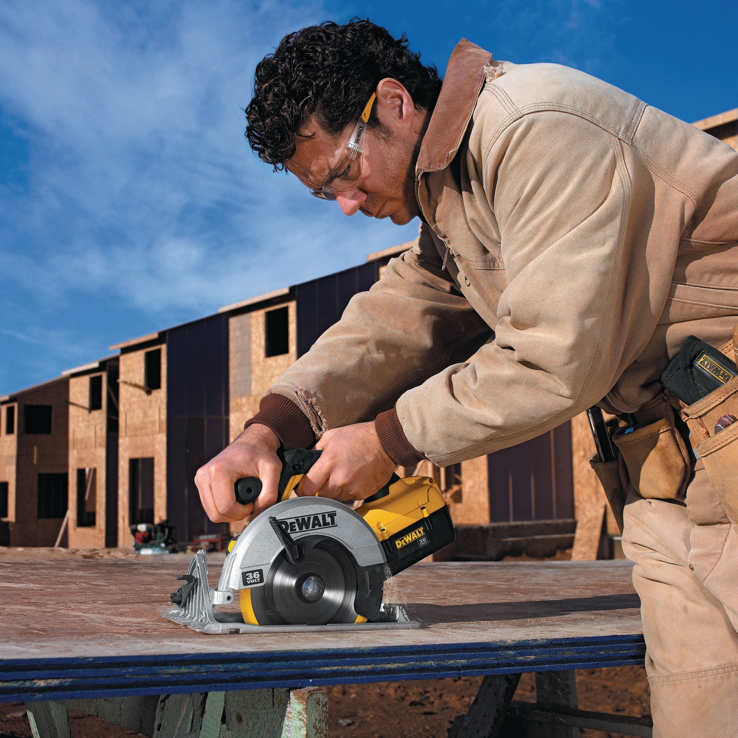 DV_ZoomOriginal_I_ZZ7401A15_AP1.jpg